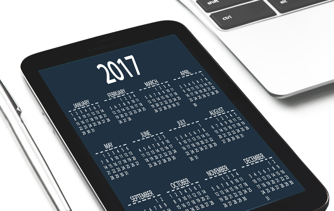 aplikace s kalendářem zobrazená na tabletu